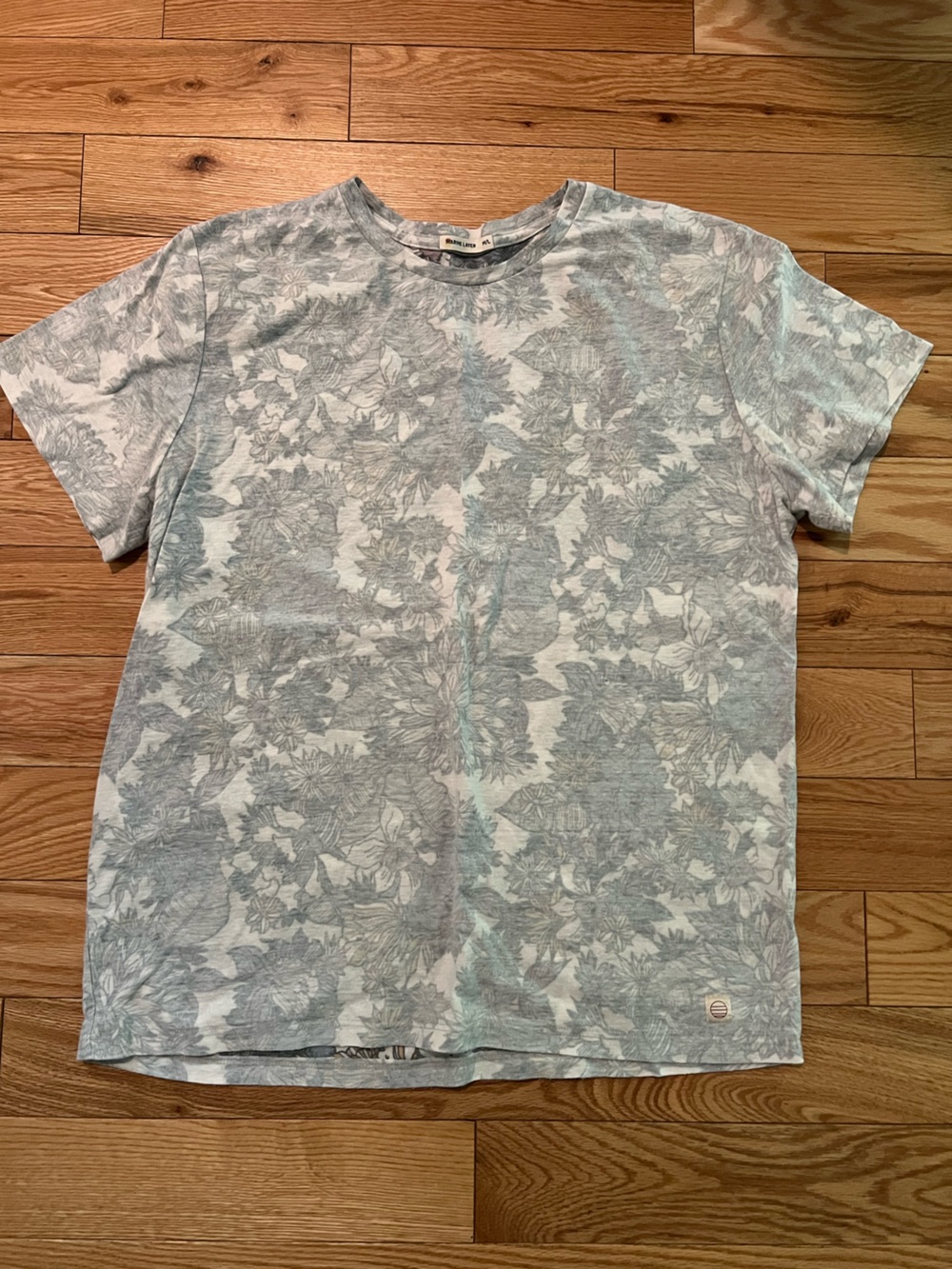 Marine Layer Reverse Print Tee Size M/L